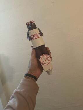 Goose Island Beer Hug IPA Purple Bear Draft Beer Tap Handle 10.5"